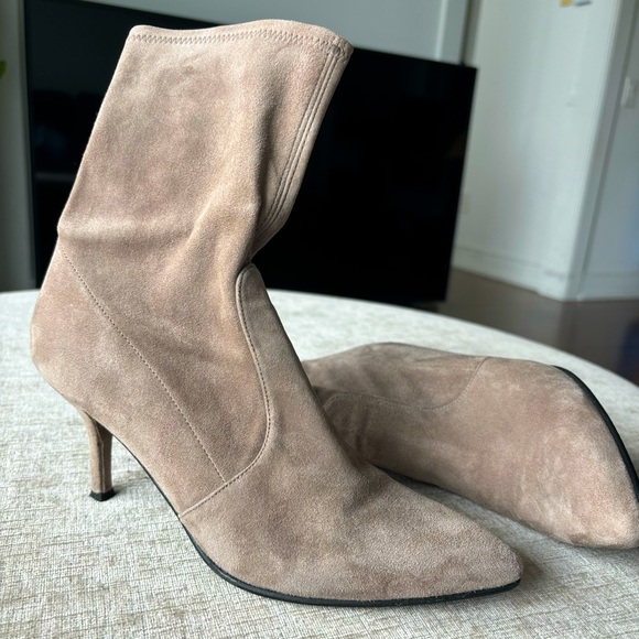 STUART WEITZMAN Cling booties size 8 - Picture 1 of 8
